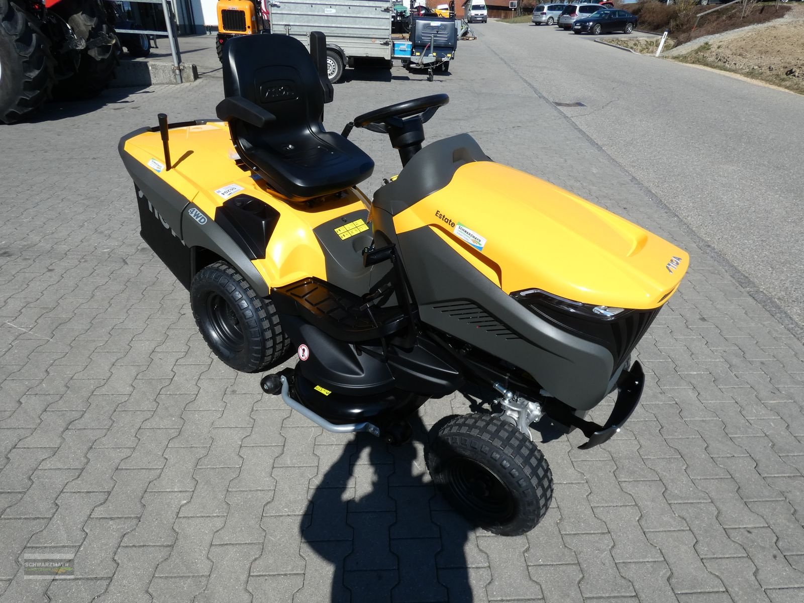 Rasentraktor del tipo Stiga ESTATE 9102 WX, Neumaschine In Gampern (Immagine 4)