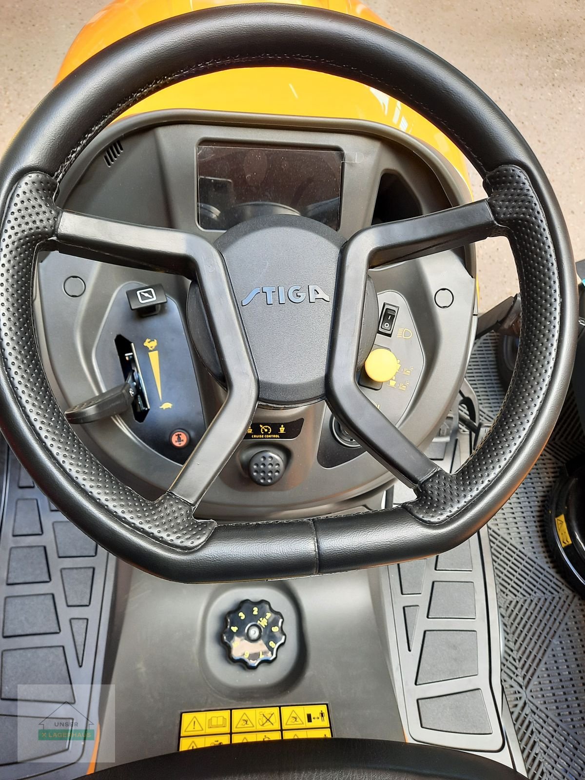 Rasentraktor des Typs Stiga ESTATE 9102WX, Neumaschine in Engerwitzdorf (Bild 4)