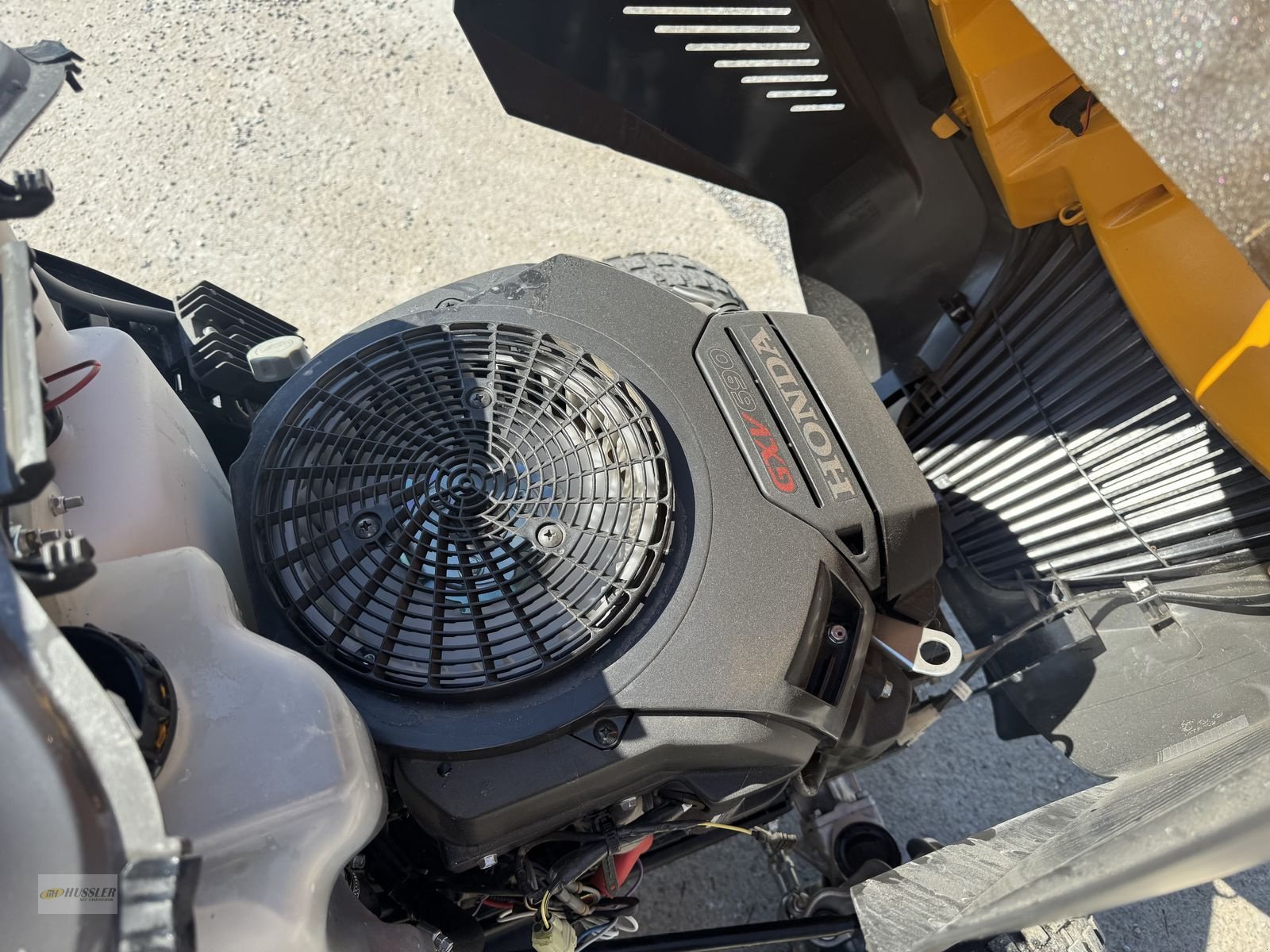 Rasentraktor des Typs Stiga ESTATE 9102WX, Neumaschine in Söding- Sankt. Johann (Bild 5)