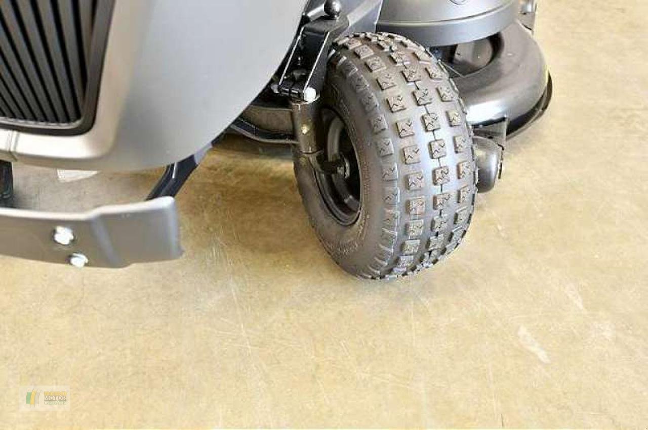 Rasentraktor типа Stiga ESTATE 9122W, Neumaschine в Cloppenburg (Фотография 9)