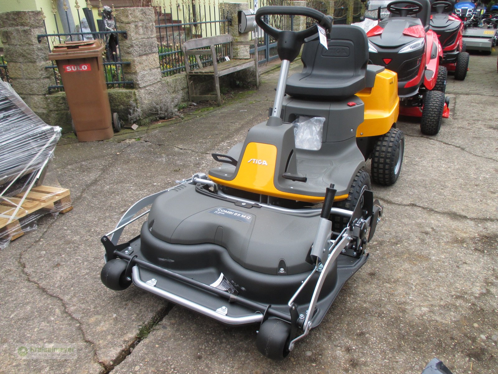 Rasentraktor typu Stiga Frontmäher Park 300 LC Hydrostat m. 85 cm Combimähwerk, Neumaschine v Feuchtwangen (Obrázek 3)