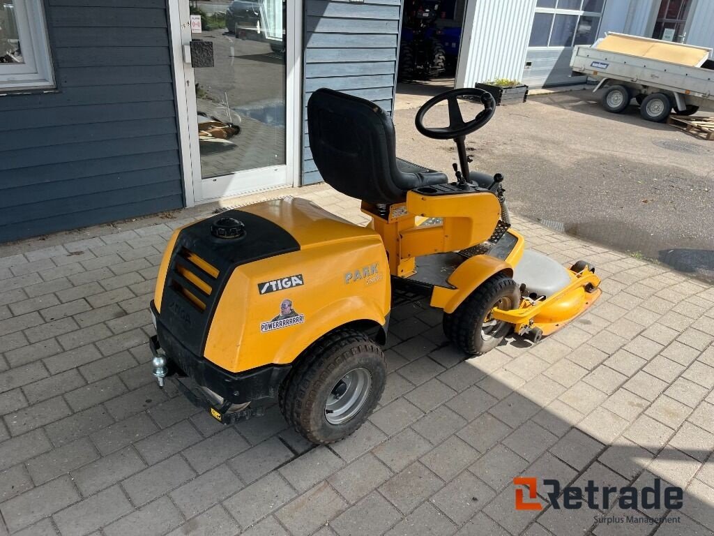 Rasentraktor des Typs Stiga P901 - 13-6113-25 Knækstyret, Gebrauchtmaschine in Rødovre (Bild 5)