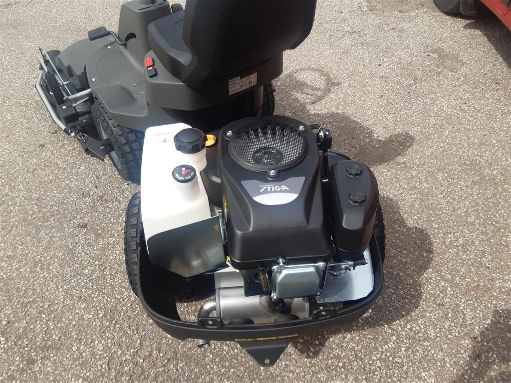 Rasentraktor typu Stiga Park 300 RC BEMÆRK INCL. 95 cm kombi klippebor, Gebrauchtmaschine v Suldrup (Obrázek 6)