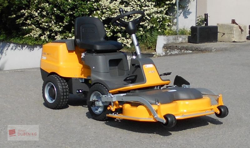 Rasentraktor des Typs Stiga Park 300, Neumaschine in Ziersdorf (Bild 1)