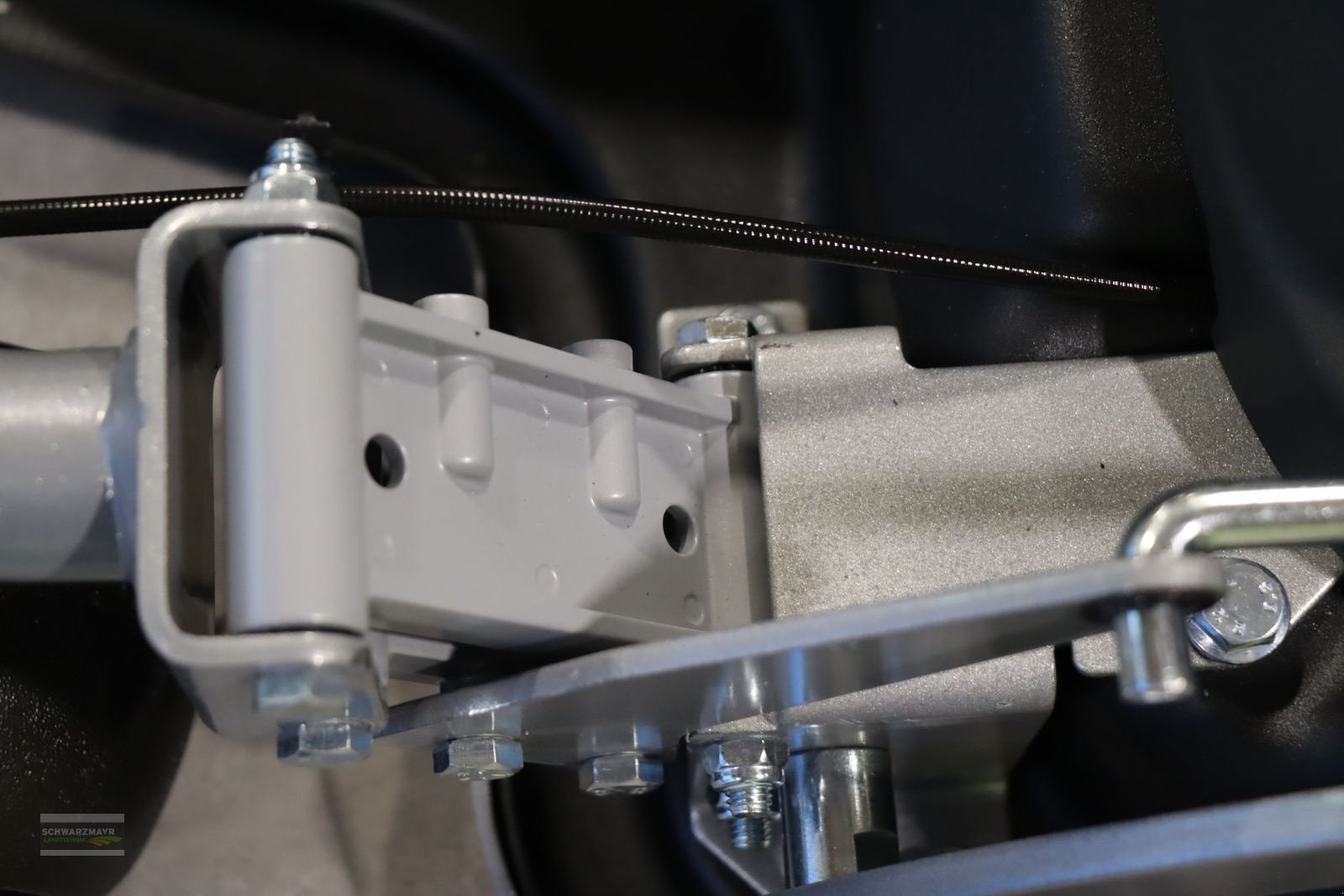 Rasentraktor des Typs Stiga PARK 500 WX+Combi 100 Q Plus, Neumaschine in Gampern (Bild 10)