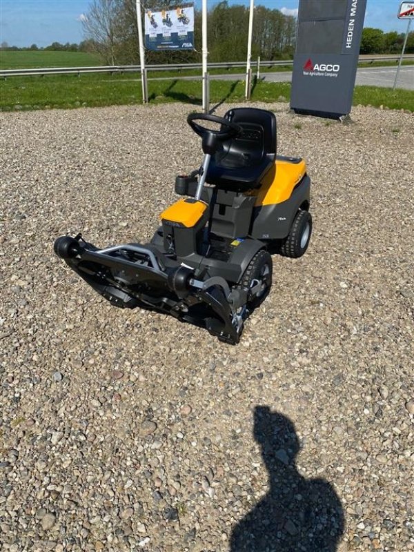 Rasentraktor des Typs Stiga Park 500, Gebrauchtmaschine in Ringe (Bild 2)