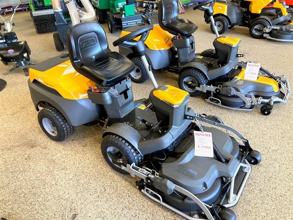 Rasentraktor des Typs Stiga Park 500W, Gebrauchtmaschine in Tinglev (Bild 2)