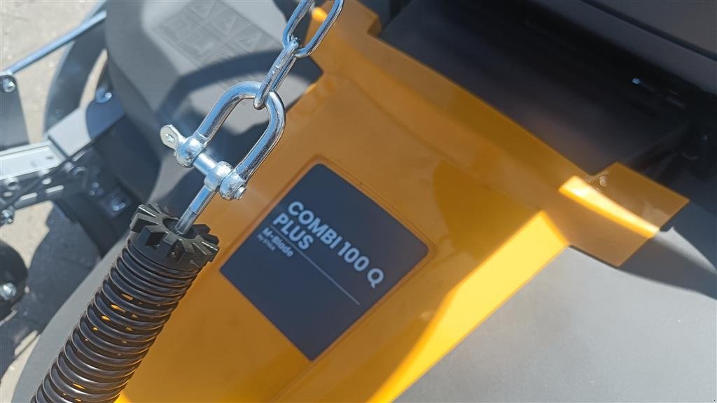 Rasentraktor des Typs Stiga Park 500WX Combi 100 Q Plus, Gebrauchtmaschine in Egtved (Bild 8)
