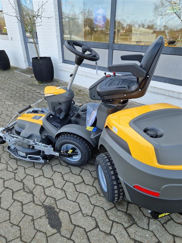 Rasentraktor des Typs Stiga Park 700WX, Gebrauchtmaschine in Sørvad (Bild 2)
