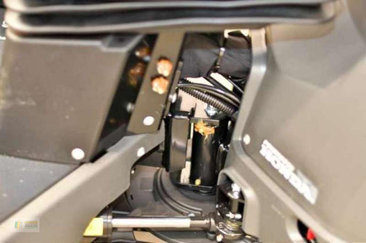 Rasentraktor del tipo Stiga PARK PRO 900 AWX, Neumaschine In Edewecht (Immagine 3)