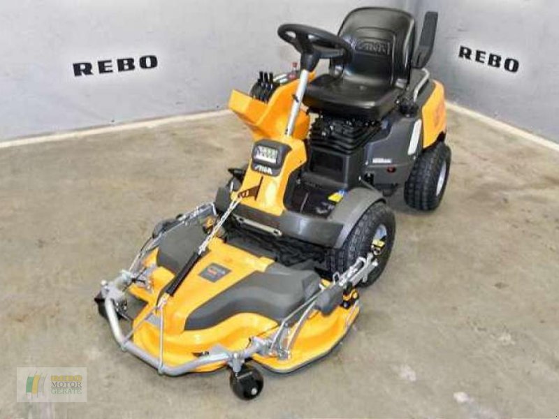 Rasentraktor tip Stiga PARK PRO 900 AWX, Neumaschine in Bredstedt (Poză 1)