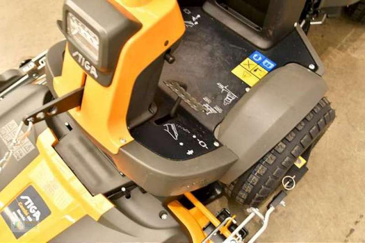 Rasentraktor tip Stiga PARK PRO 900 AWX, Neumaschine in Cloppenburg (Poză 2)