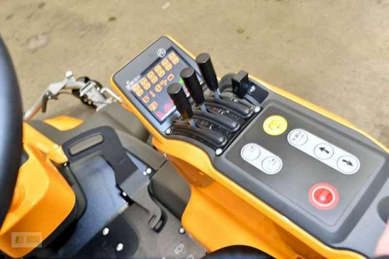 Rasentraktor tip Stiga PARK PRO 900 AWX, Neumaschine in Cloppenburg (Poză 3)