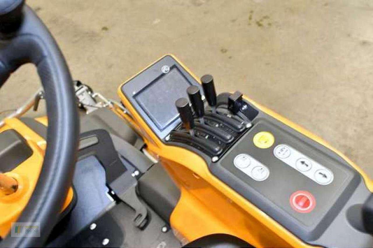 Rasentraktor del tipo Stiga PARK PRO 900 AWX, Neumaschine In Edewecht (Immagine 4)