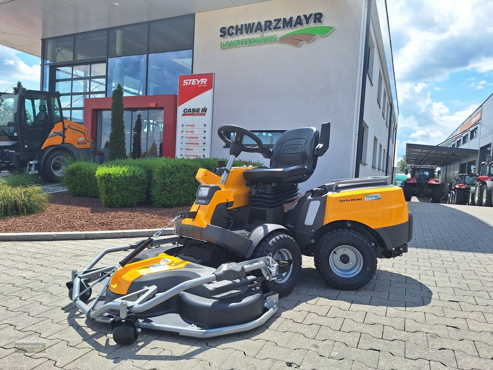 Rasentraktor des Typs Stiga PARK PRO 900 AWX, Neumaschine in Gampern (Bild 8)