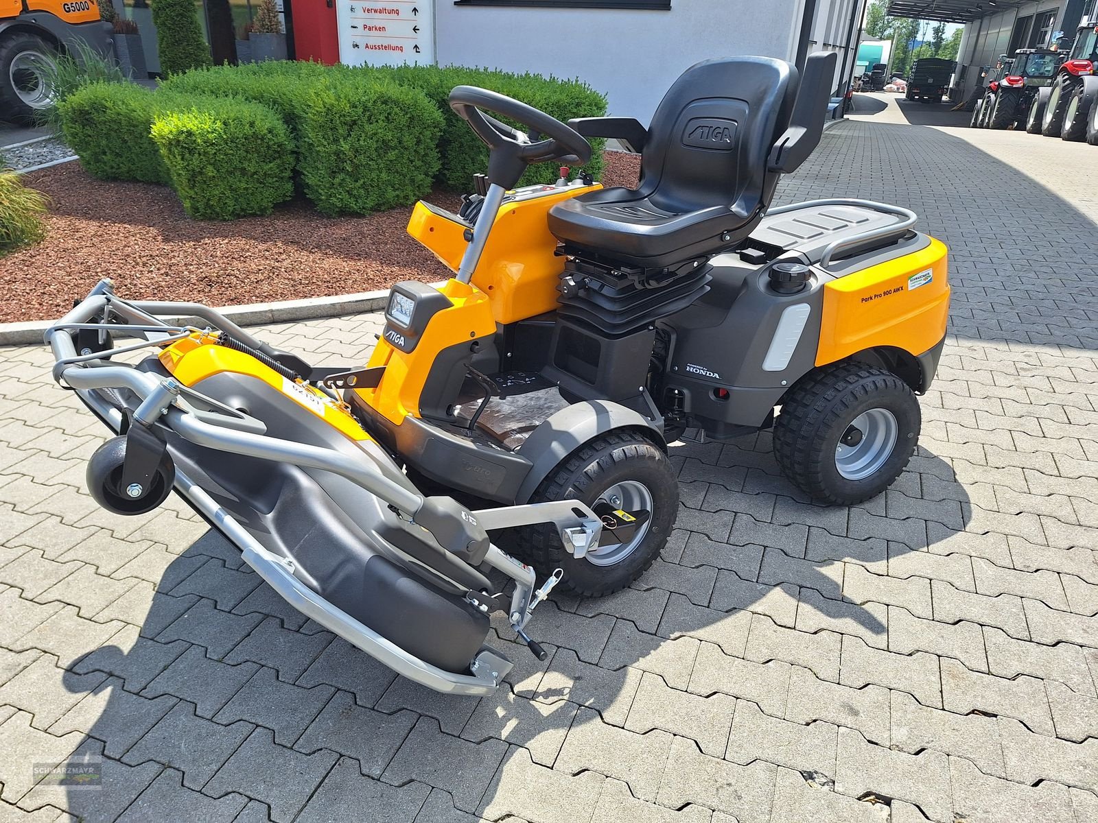 Rasentraktor от тип Stiga PARK PRO 900 AWX, Neumaschine в Gampern (Снимка 23)