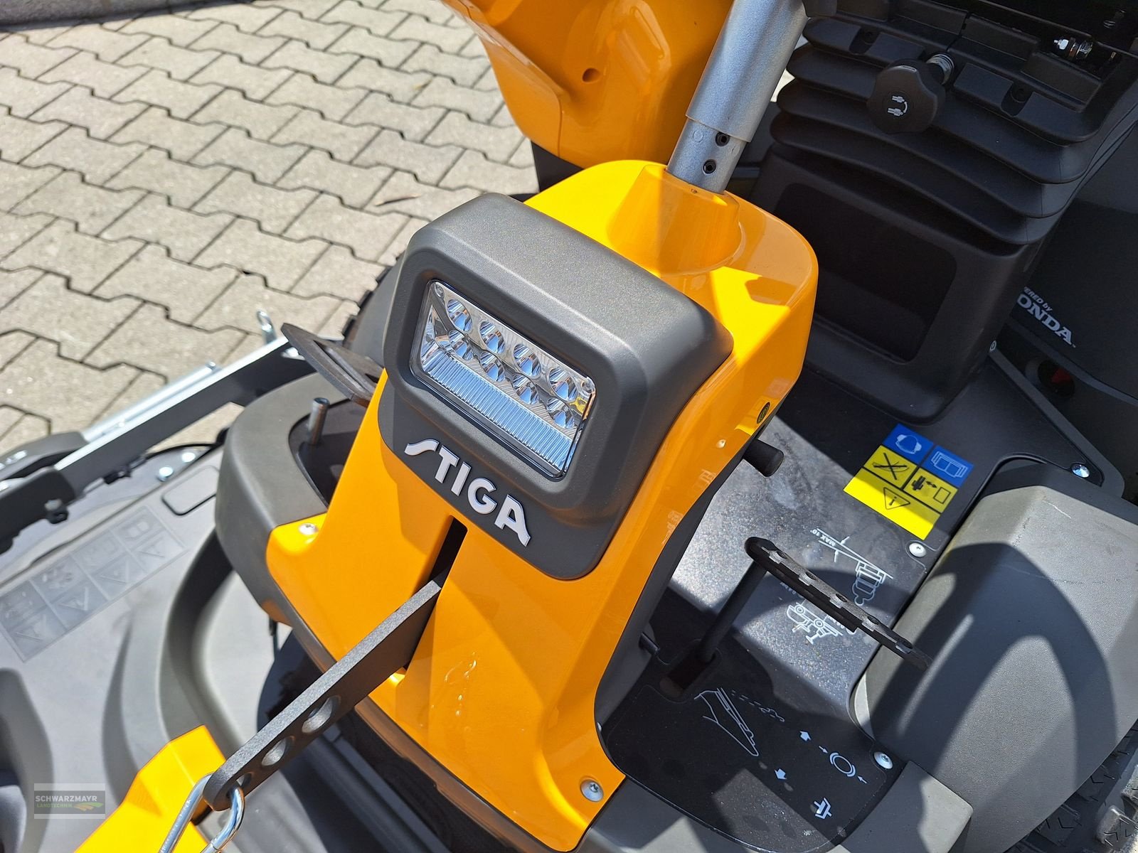 Rasentraktor от тип Stiga PARK PRO 900 AWX, Neumaschine в Gampern (Снимка 17)