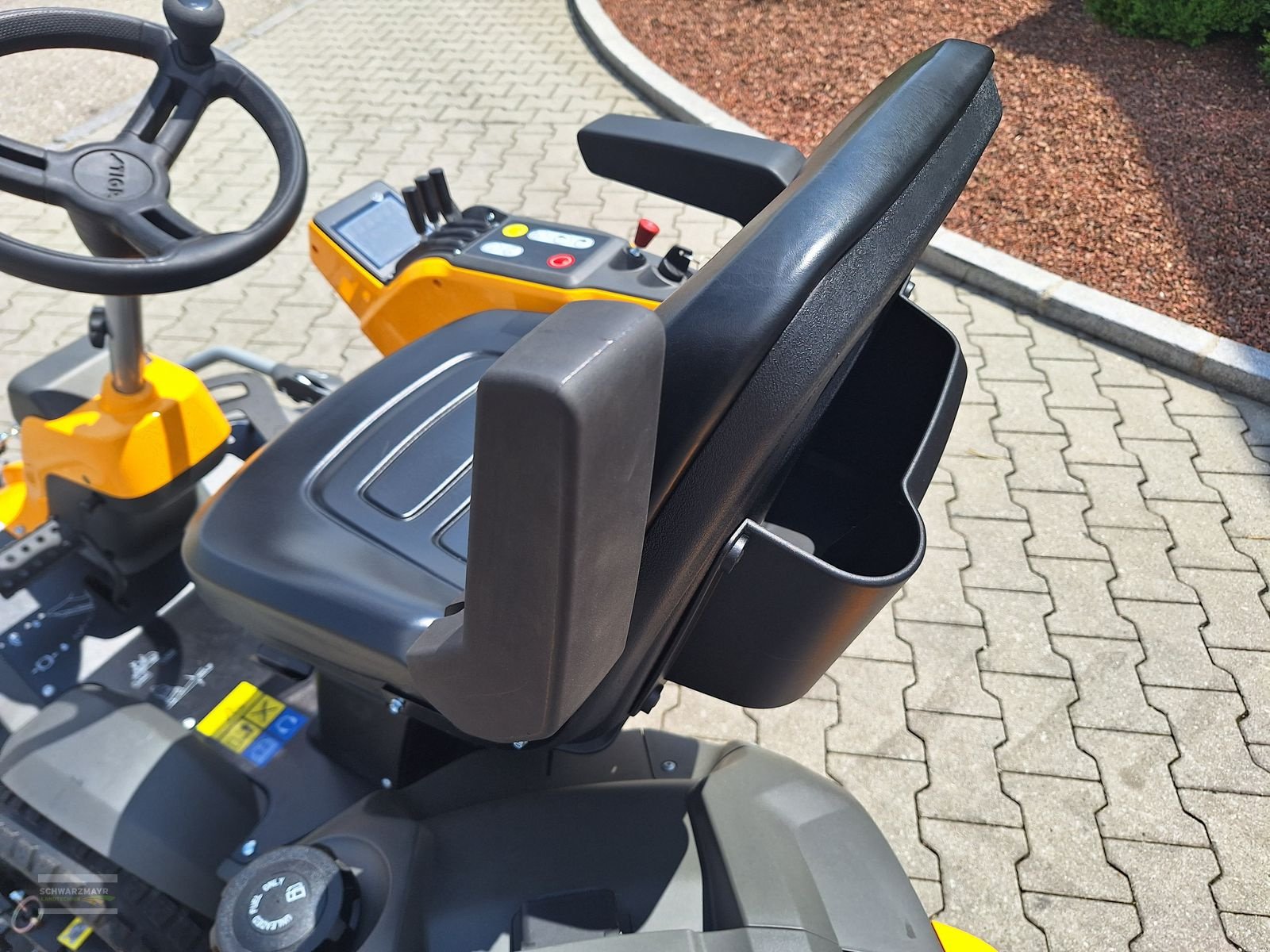 Rasentraktor от тип Stiga PARK PRO 900 AWX, Neumaschine в Gampern (Снимка 11)