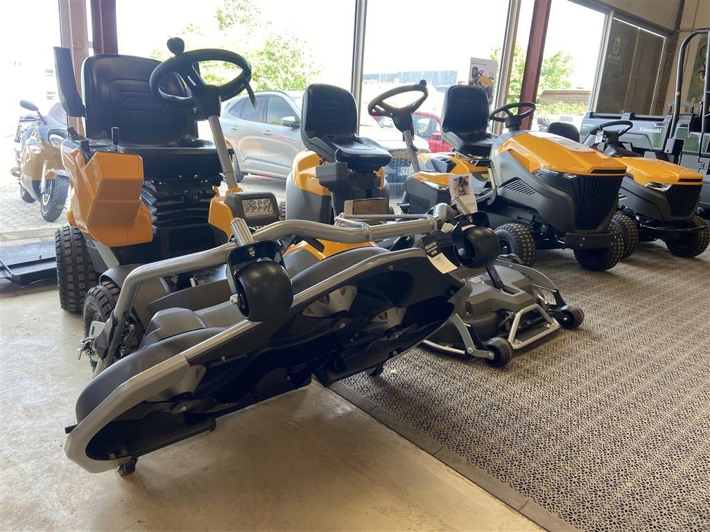 Rasentraktor des Typs Stiga Park PRO 900 WX inkl 125 cm qf bord, Gebrauchtmaschine in Vejle (Bild 5)