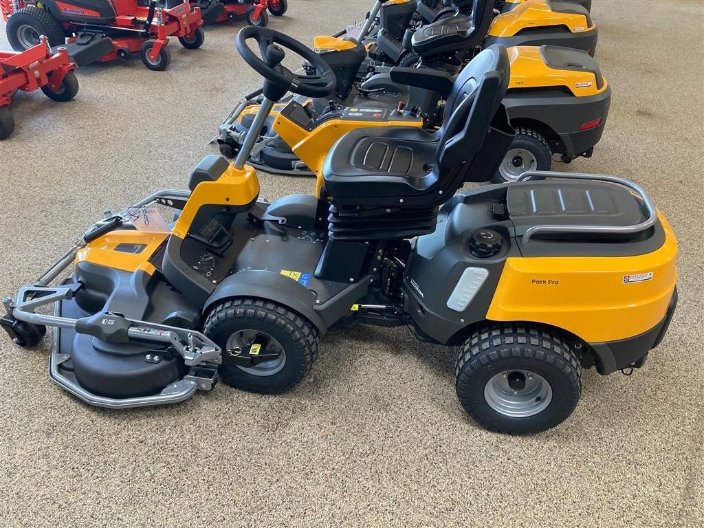 Rasentraktor des Typs Stiga Park PRO 900 WX, Gebrauchtmaschine in Tinglev (Bild 2)