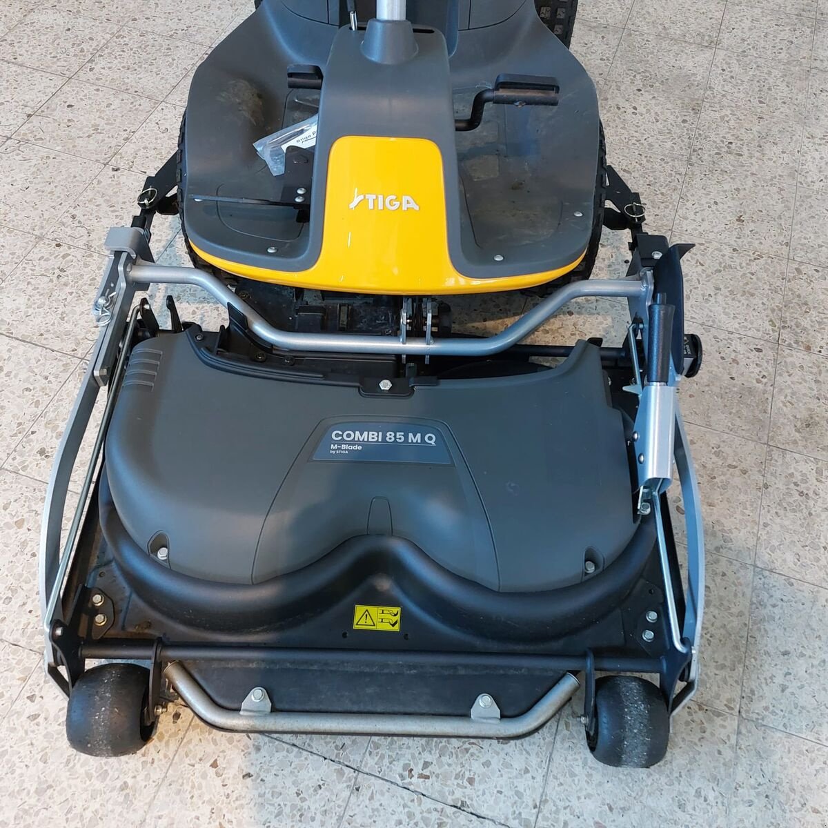 Rasentraktor Türe ait Stiga Park V302, Gebrauchtmaschine içinde Bruck (resim 8)