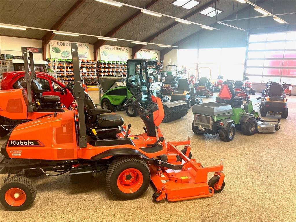 Rasentraktor des Typs Stiga Park, Gebrauchtmaschine in Tinglev (Bild 6)