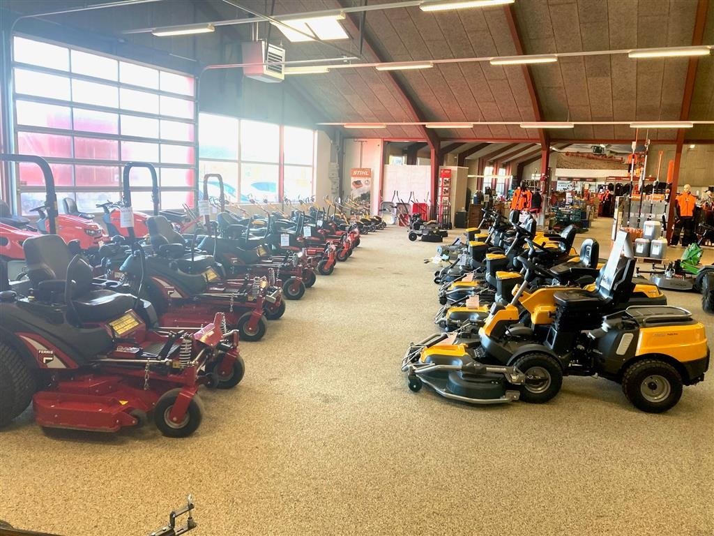 Rasentraktor des Typs Stiga Park, Gebrauchtmaschine in Tinglev (Bild 3)