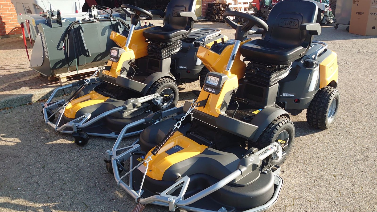 Rasentraktor типа Stiga Pro 900 WX, Gebrauchtmaschine в Nørresundby (Фотография 14)