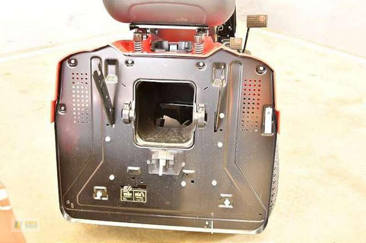 Rasentraktor a típus Stiga RHINO 18/102, Neumaschine ekkor: Bredstedt (Kép 5)