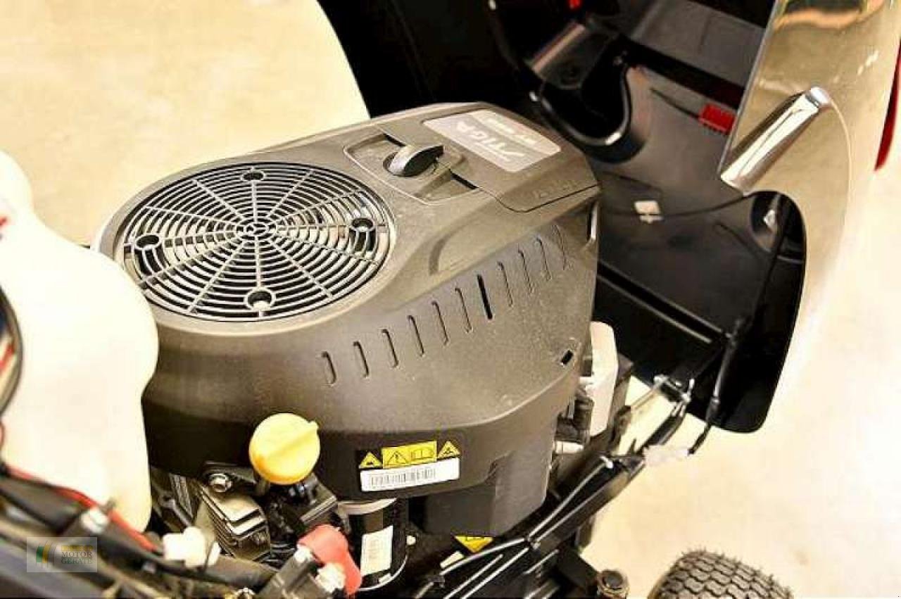 Rasentraktor a típus Stiga RHINO 18/102, Neumaschine ekkor: Bredstedt (Kép 8)