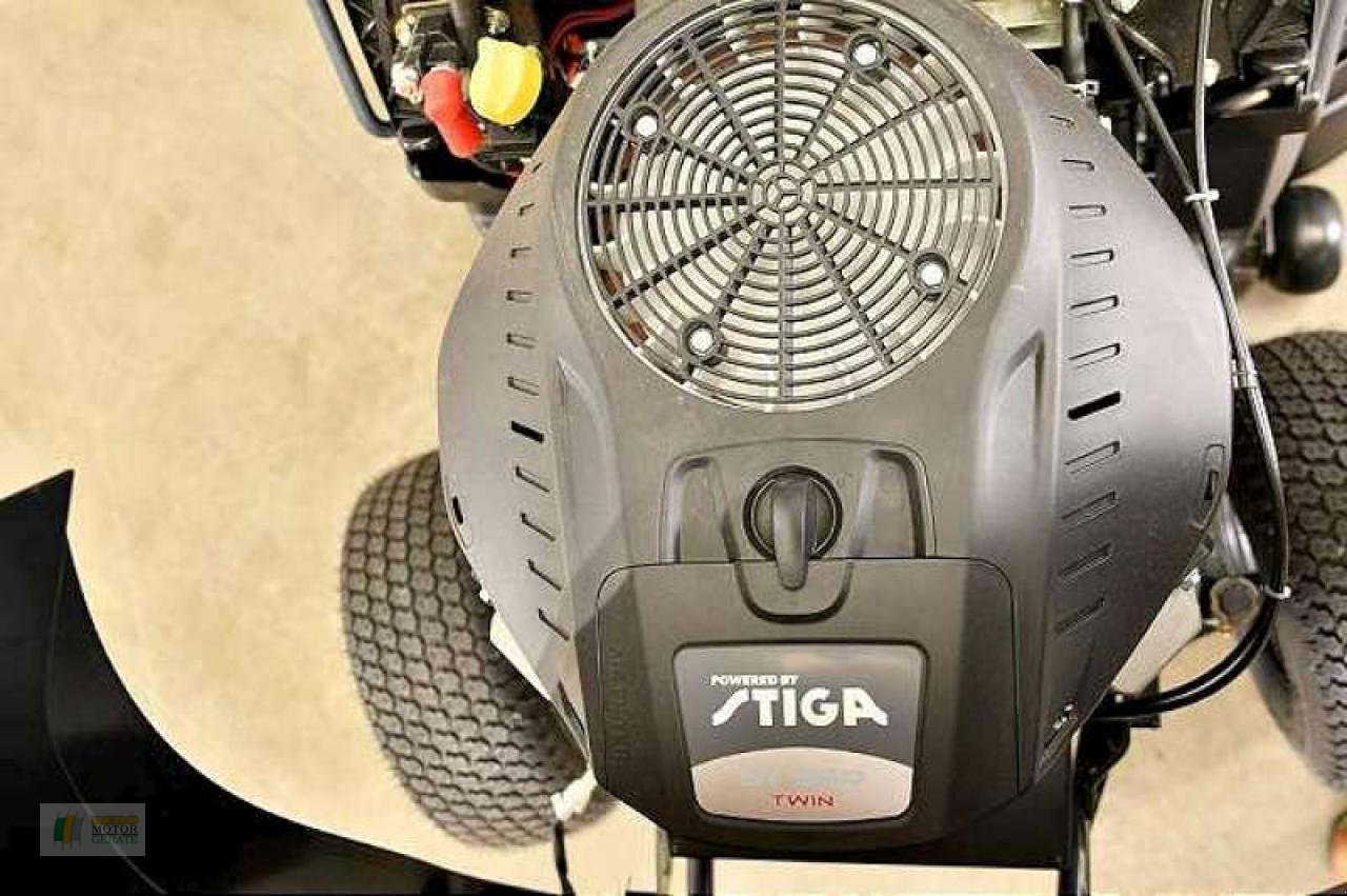 Rasentraktor tip Stiga RHINO 18/102, Neumaschine in Edewecht (Poză 7)