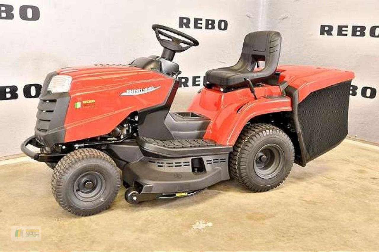 Rasentraktor typu Stiga RHINO 18/102, Neumaschine v Edewecht (Obrázek 2)