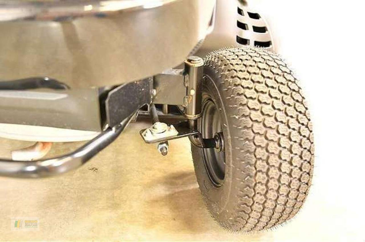 Rasentraktor typu Stiga RHINO 18/102, Neumaschine v Cloppenburg (Obrázek 5)