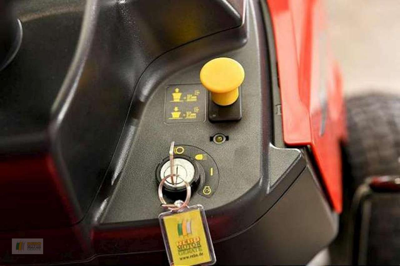 Rasentraktor typu Stiga RHINO 18/98, Neumaschine v Albersdorf (Obrázok 8)