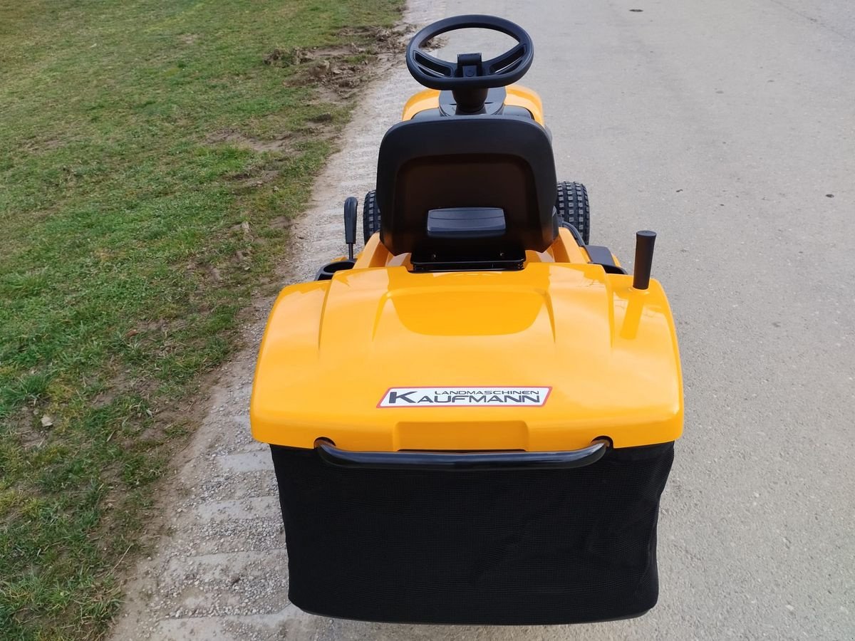 Rasentraktor des Typs Stiga Stiga Estate 384 E Rasentraktor, Neumaschine in NATTERNBACH (Bild 14)