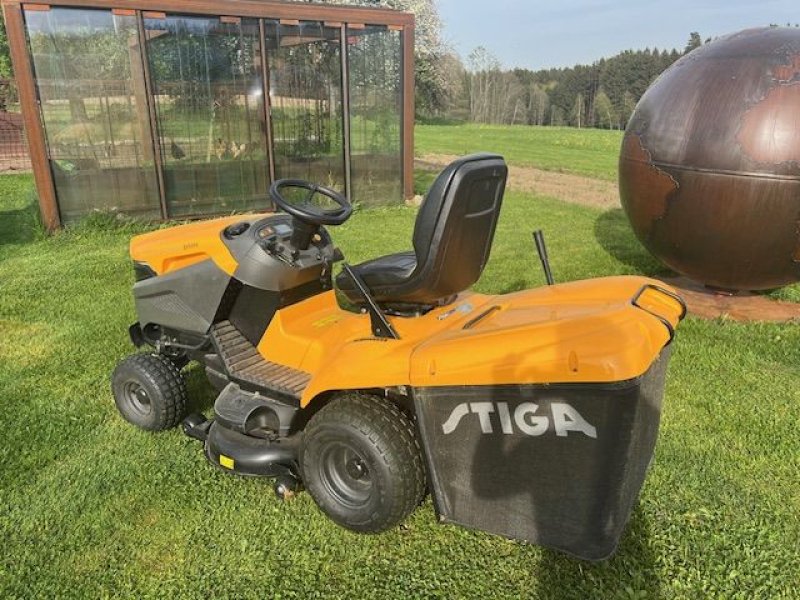 Rasentraktor des Typs Stiga Stiga Estate 7102W ST 650 Twin, Vorführmaschine in NATTERNBACH (Bild 7)