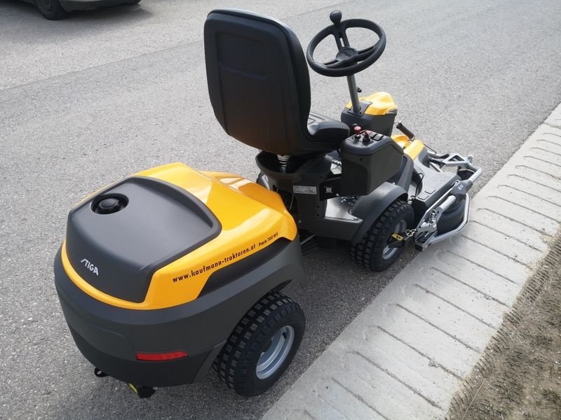 Rasentraktor des Typs Stiga Stiga Park 700 WX, Neumaschine in NATTERNBACH (Bild 5)