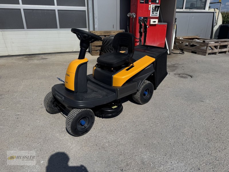 Rasentraktor des Typs Stiga Swift 372e, Neumaschine in Söding- Sankt. Johann (Bild 1)