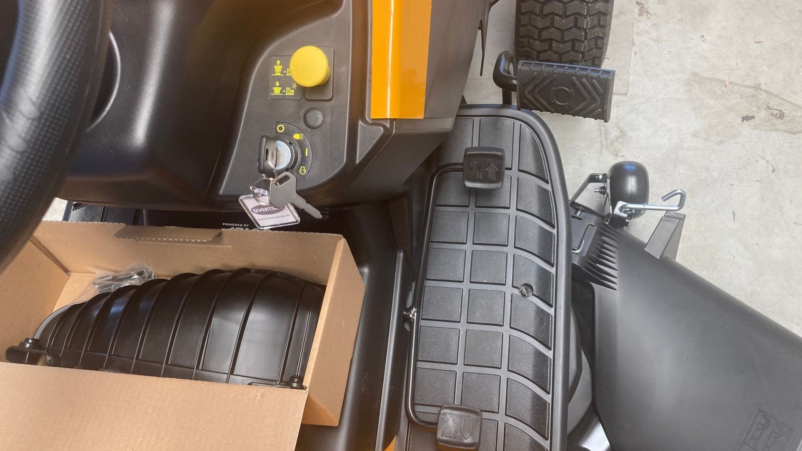 Rasentraktor tip Stiga Tornado 5108, Gebrauchtmaschine in Roskilde (Poză 4)