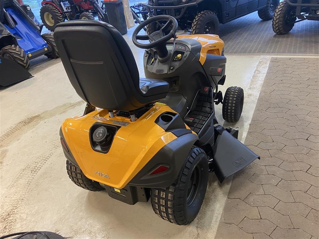 Rasentraktor des Typs Stiga Tornado 7108 W, Gebrauchtmaschine in Vejle (Bild 4)