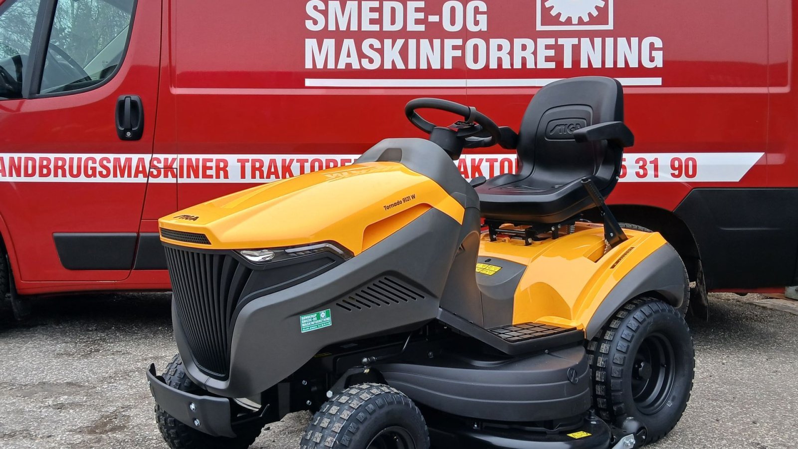 Rasentraktor типа Stiga Tornado 9121W, Gebrauchtmaschine в Suldrup (Фотография 1)