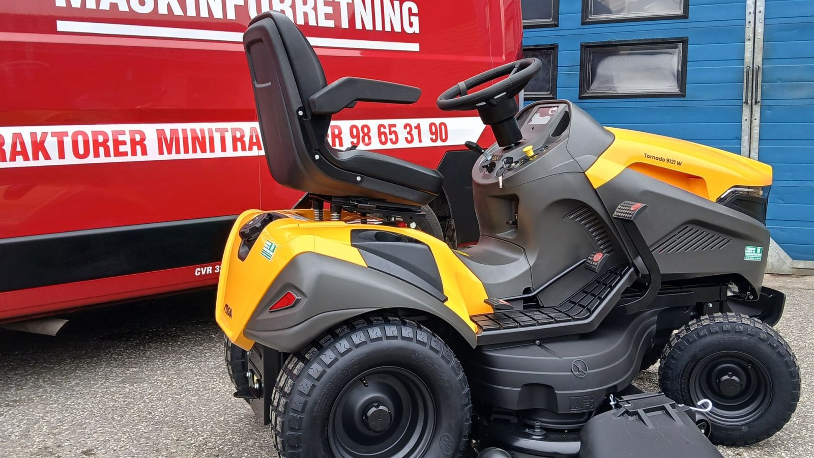 Rasentraktor типа Stiga Tornado 9121W, Gebrauchtmaschine в Suldrup (Фотография 2)