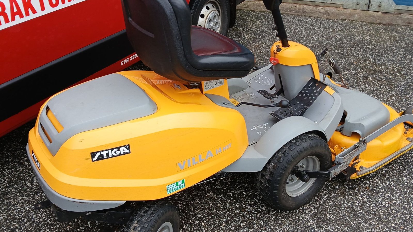 Rasentraktor za tip Stiga Villa 14 HST, Gebrauchtmaschine u Suldrup (Slika 5)