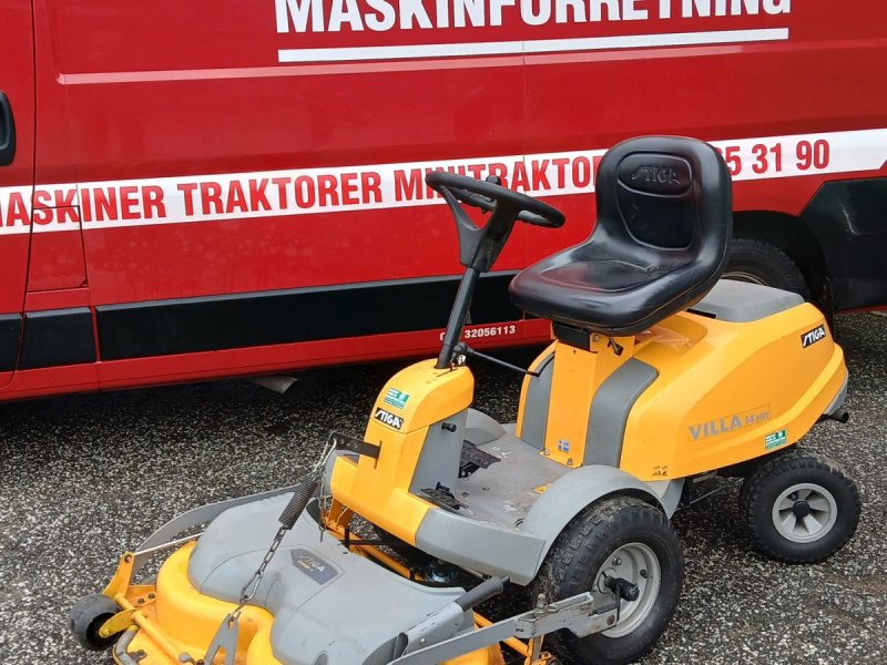 Rasentraktor типа Stiga Villa 14 HST, Gebrauchtmaschine в Suldrup (Фотография 1)