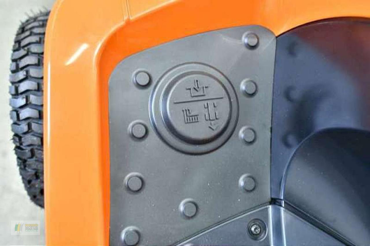 Rasentraktor typu Stihl RT 4082, Neumaschine w Winsen (Zdjęcie 8)