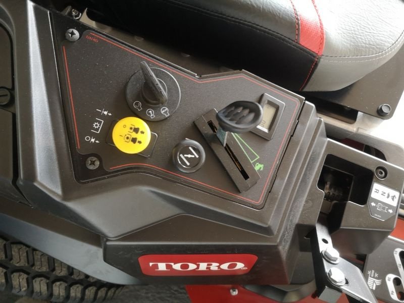 Rasentraktor des Typs Toro Toro Titan XS 5450, Neumaschine in NATTERNBACH (Bild 3)