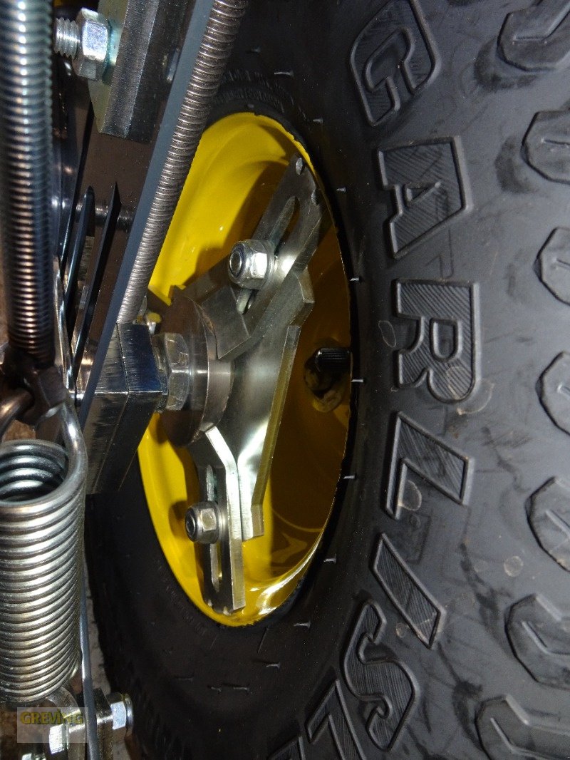 Rasentraktorzubehör des Typs Drees Rasenkantenschneider,Rasenkantenprofi,, Neumaschine in Greven (Bild 12)