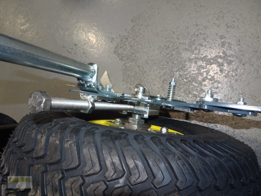 Rasentraktorzubehör des Typs Drees Rasenkantenschneider,Rasenkantenprofi,, Neumaschine in Greven (Bild 7)