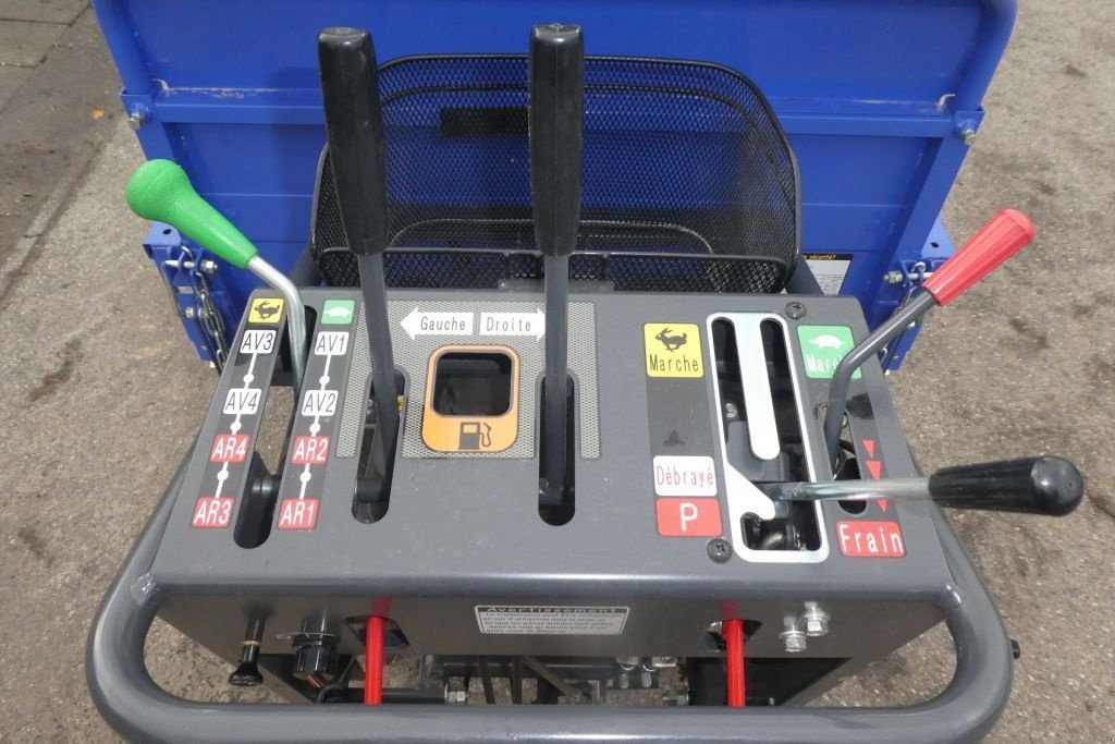 Raupendumper des Typs Iseki Rupsdumper XG550DI &euro; 3950,-- ex, Neumaschine in Losdorp (Bild 11)