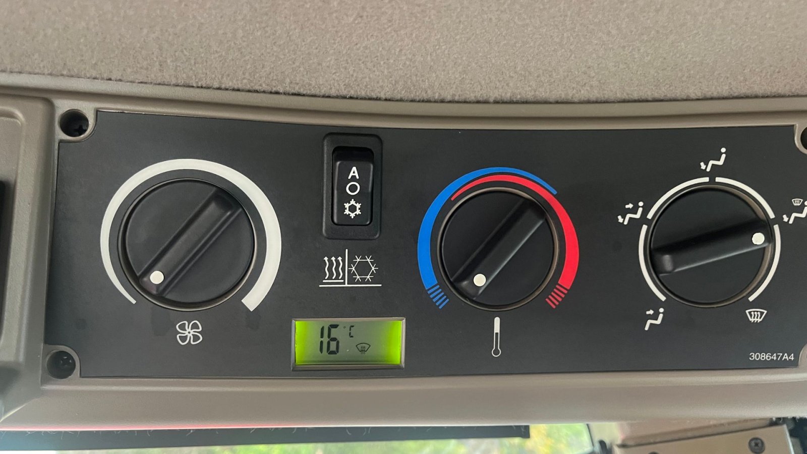 Raupentraktor typu Case IH STX 450 QuadTrac, Gebrauchtmaschine v Lintrup (Obrázek 9)